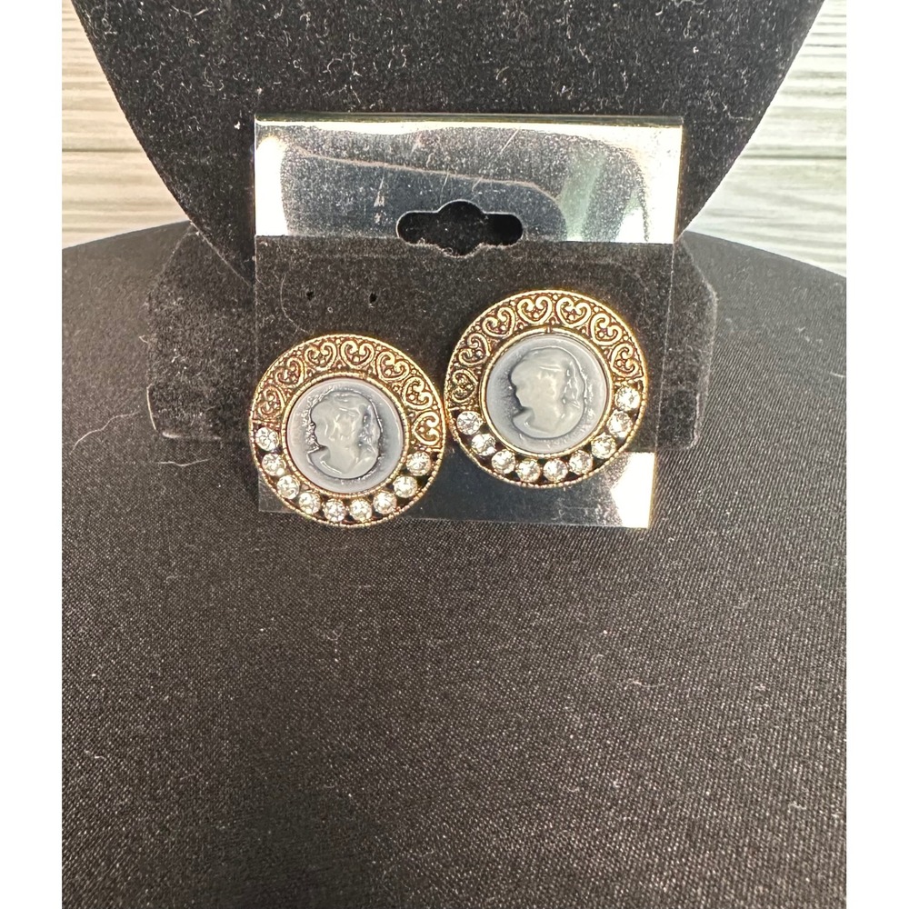 Cameo Stud Earrings Womens Gold Grey Excellent Rhinestone Filigree